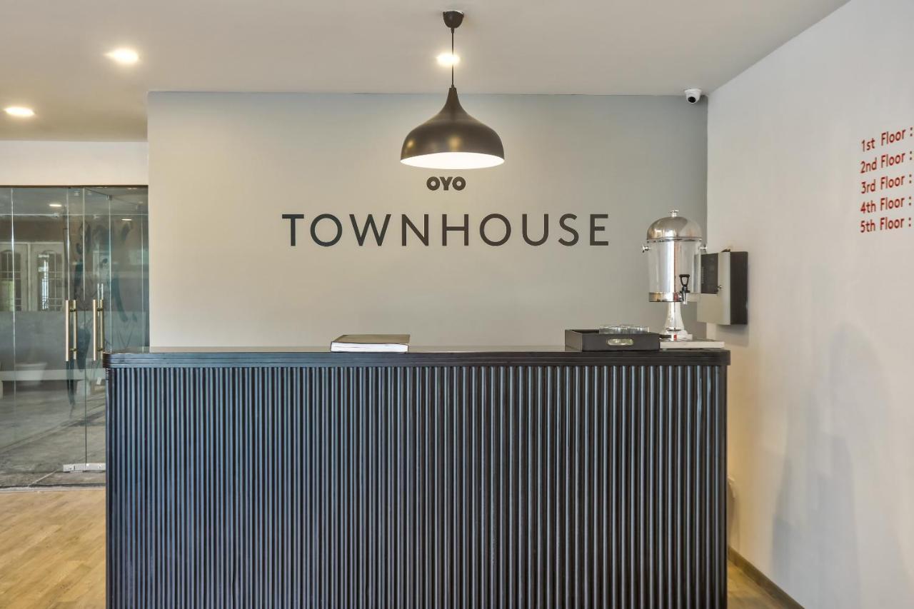 Отель Oyo Townhouse 156 Maraimalai Nagar Ченнаи Экстерьер фото