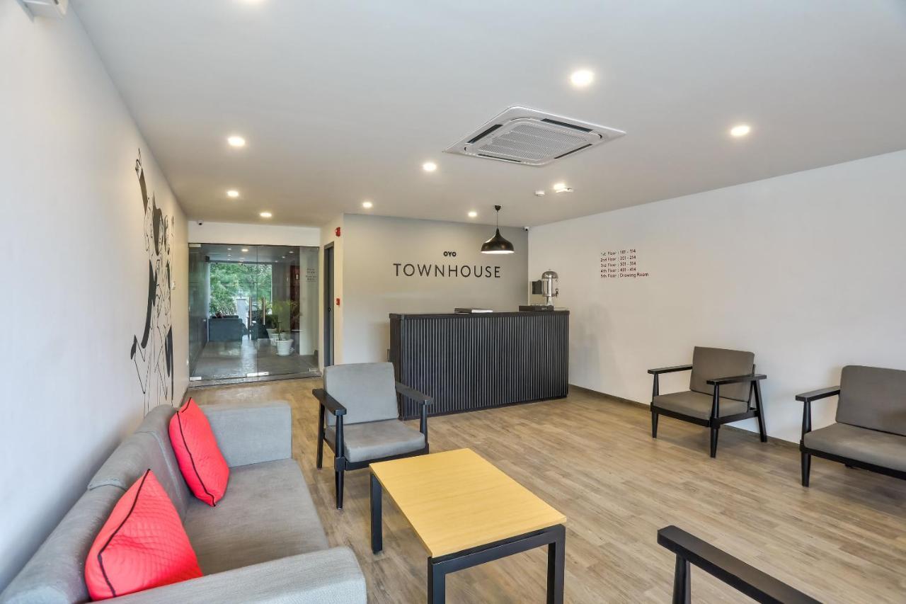Отель Oyo Townhouse 156 Maraimalai Nagar Ченнаи Экстерьер фото