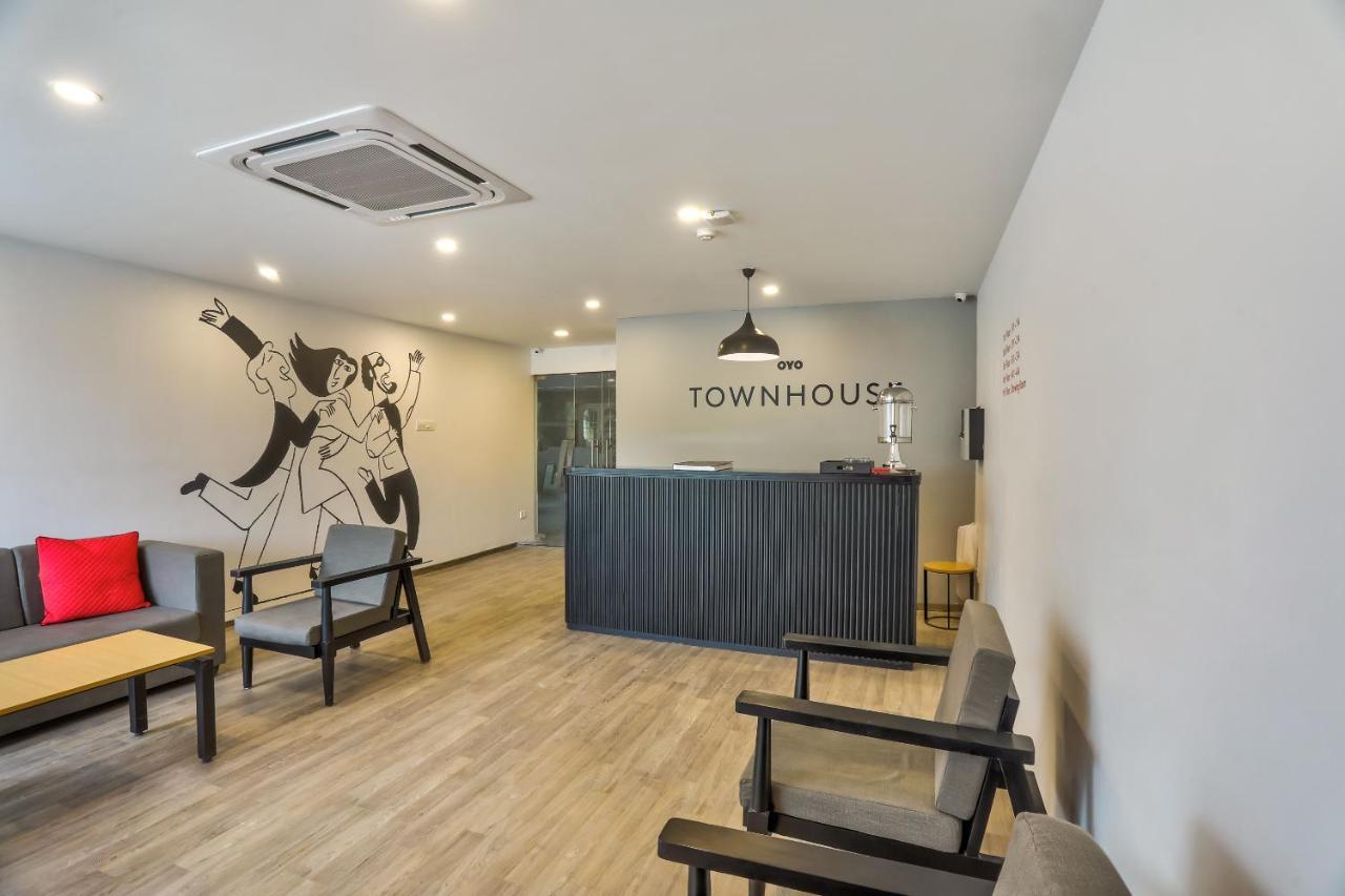 Отель Oyo Townhouse 156 Maraimalai Nagar Ченнаи Экстерьер фото